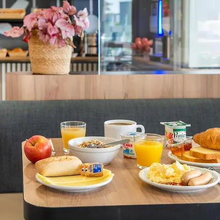 B&B Hotel Cholet Nord Hotel