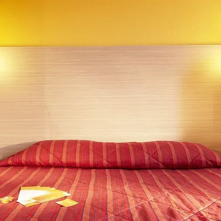 Hotel B&B Hotel Cholet Nord