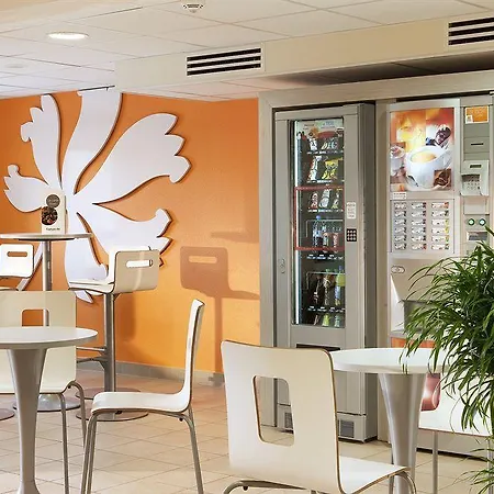 B&B Hotel Cholet Nord