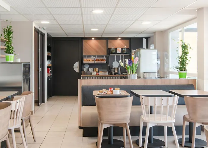 Hotel B&B Hotel Cholet Nord Cholet