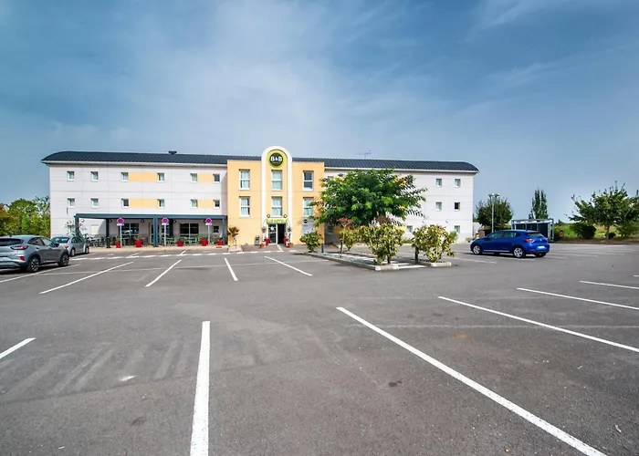 Hotel B&B Hotel Cholet Nord