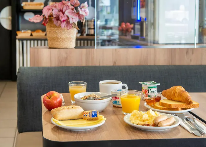 B&B Hotel Cholet Nord Hotel