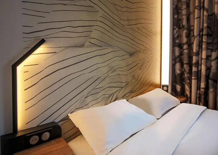 B&B Hotel Cholet Nord