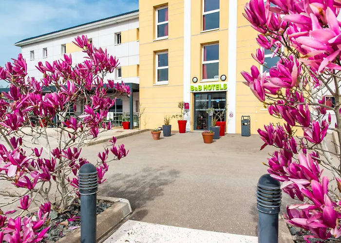 B&B Hotel Cholet Nord