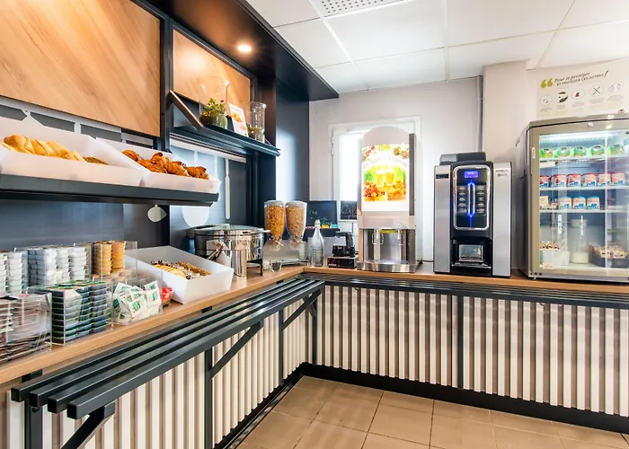 Hotel B&B Hotel Cholet Nord 2*