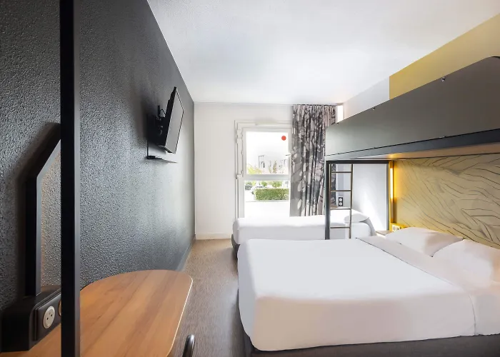 Hotel B&B Hotel Cholet Nord