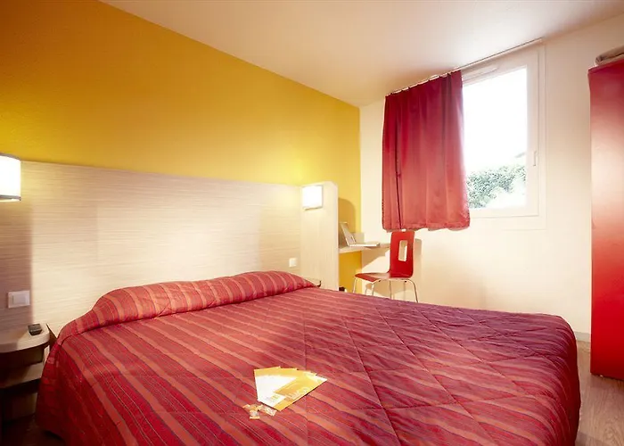 Hotel B&B Hotel Cholet Nord 2*