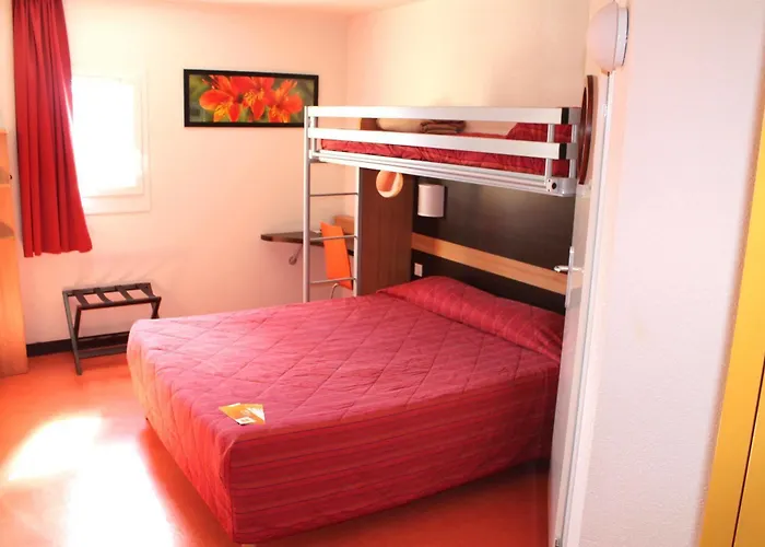 Hotel B&B Hotel Cholet Nord 2*